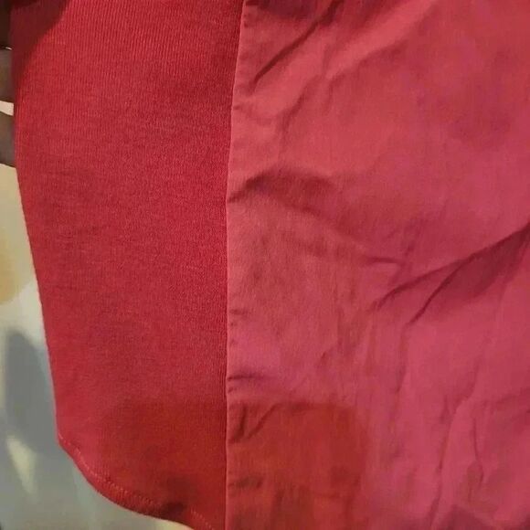 Lucy Women's Hot Pink Nylon/Spandex Long Sleeve Button Down Shirt EUC sz M - Picture 4 of 10